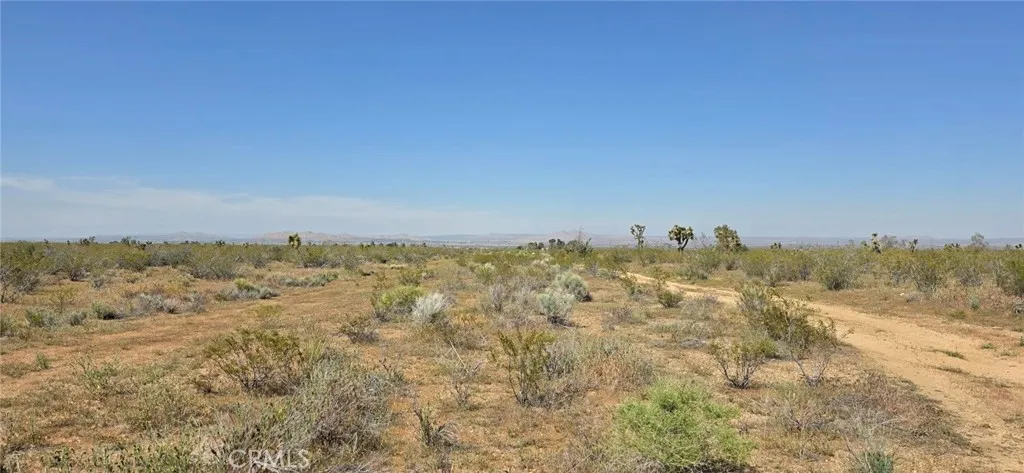 0 175th Street Palmdale, CA 93591 - Photo 7 of 16 a view of a city