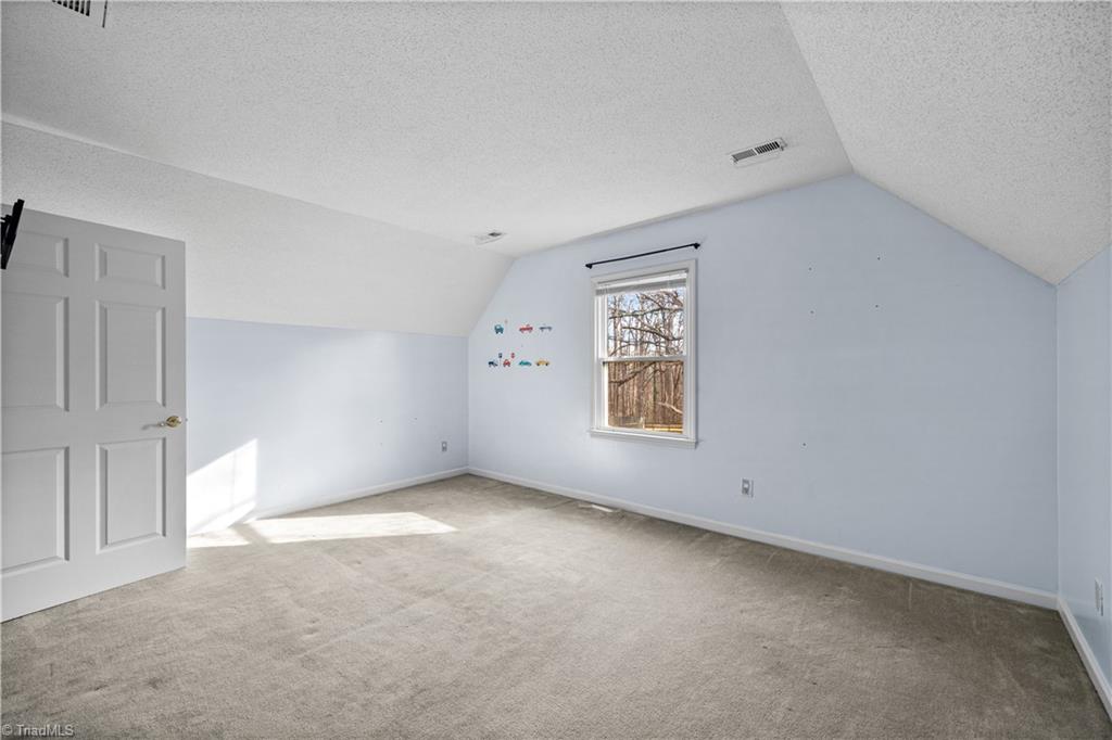 4203 Hunting Meadow Road Greensboro, NC 27406 - Photo 31 of 45