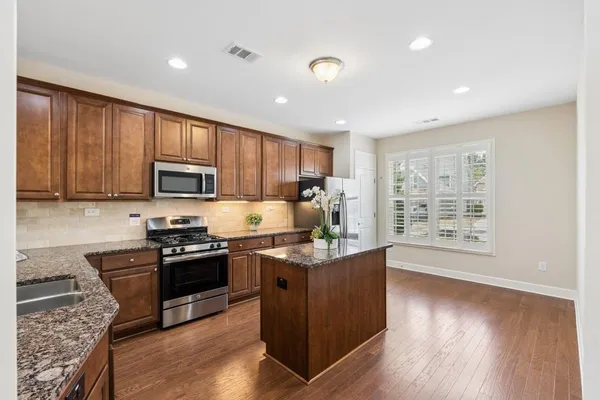 $650,000 | 4024 Great Pine Drive, Gainesville, GA 30504