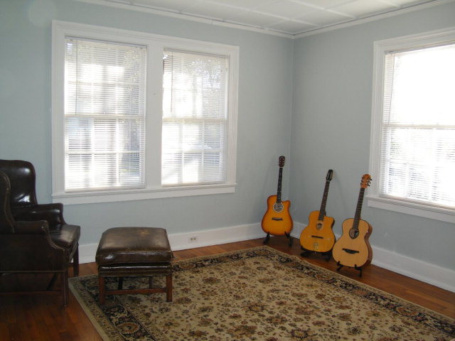 123 Jasper Street Southwest Aiken, SC 29801 - Photo 8 of 15 a living room with furniture and windows