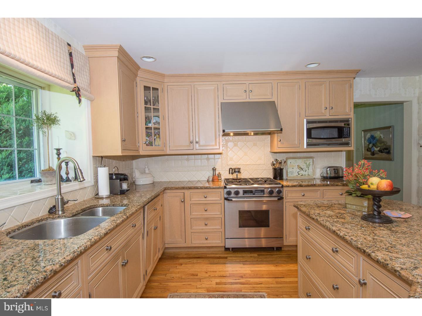 320 South Waterloo Road Devon, PA 19333 - Photo 8 of 22