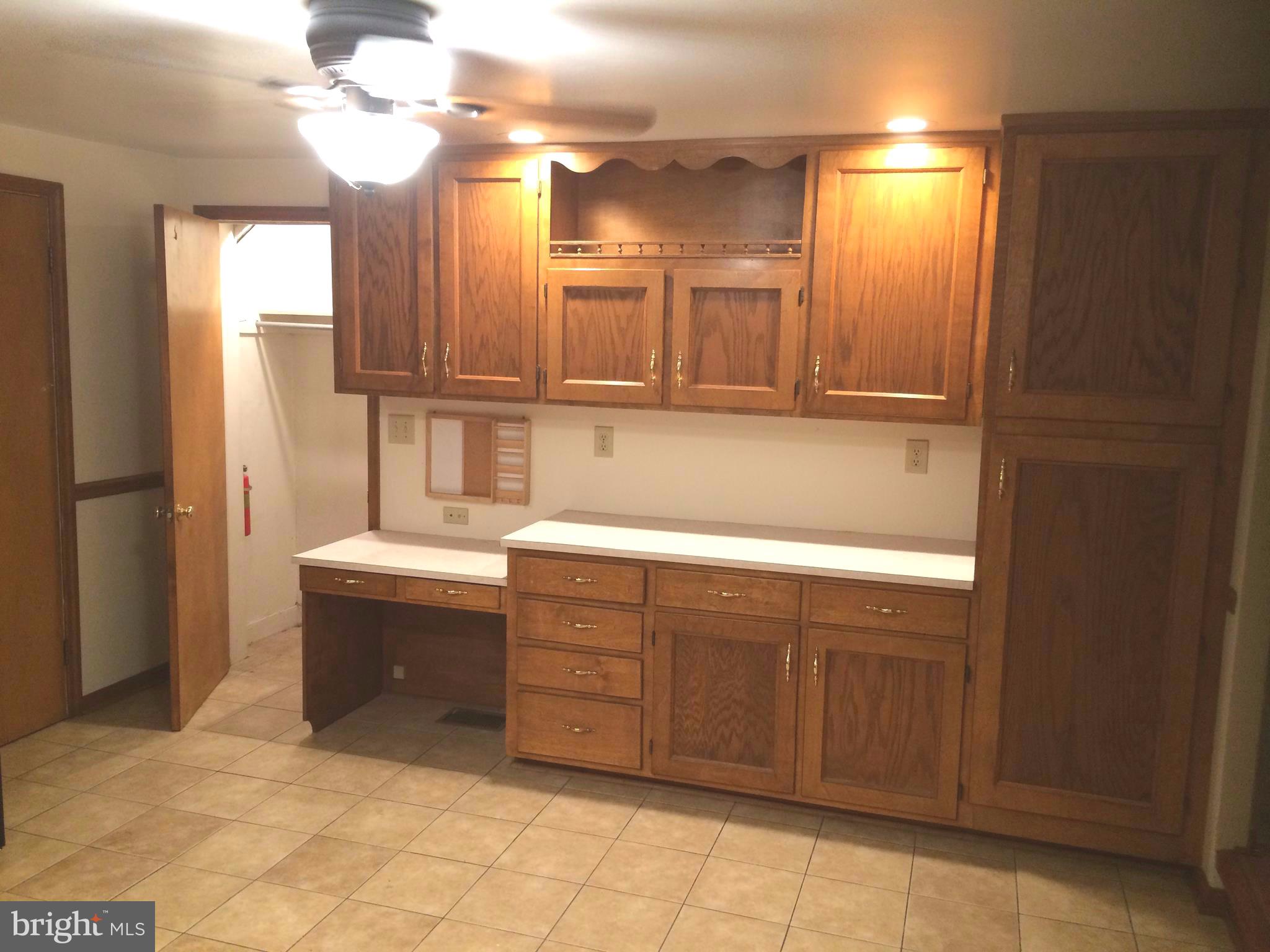 3010 Grandview Road Hanover, PA 17331 - Photo 3 of 15