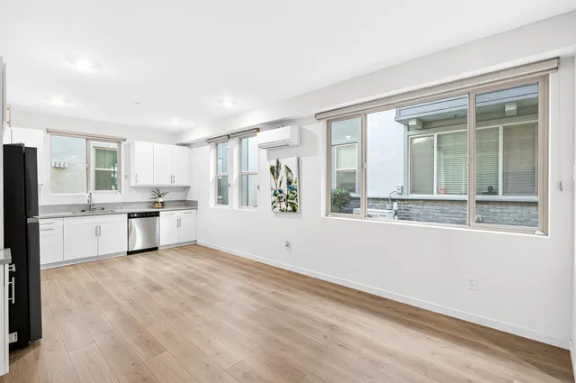 $360,000 | 266 Box Lane, Sacramento, CA 95818