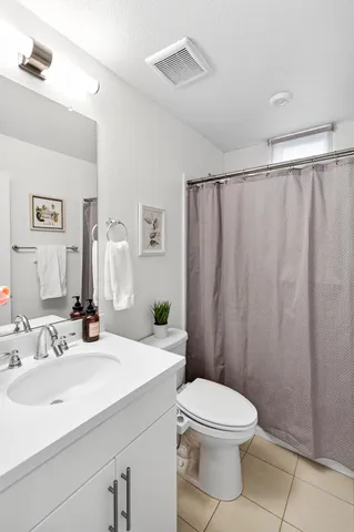 $360,000 | 266 Box Lane, Sacramento, CA 95818