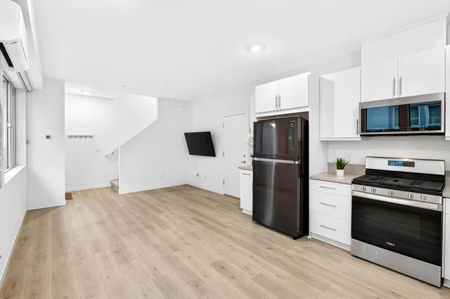 $360,000 | 266 Box Lane, Sacramento, CA 95818