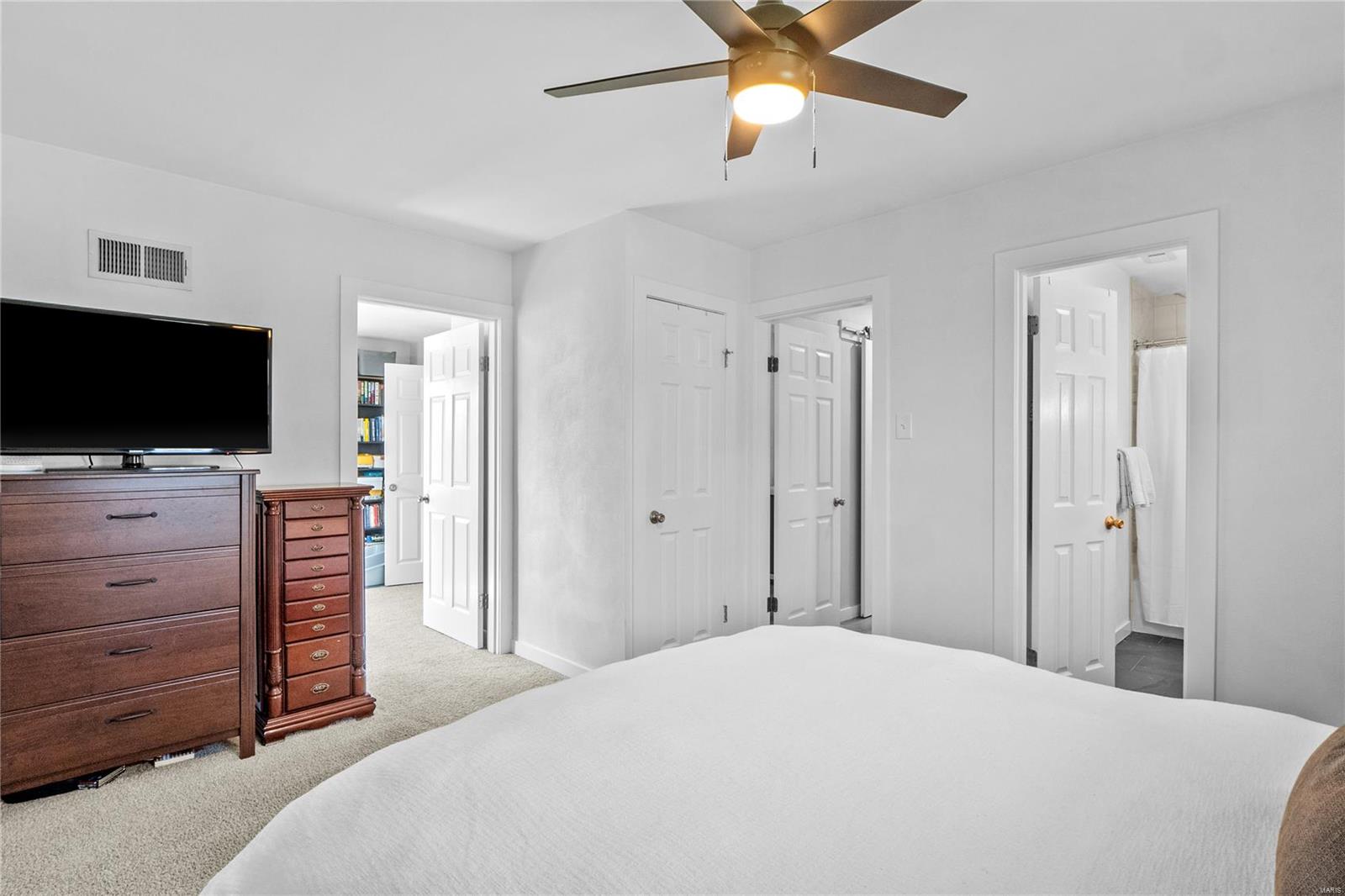316 South Rapp Avenue Columbia, IL 62236 - Photo 19 of 26 Gallery Image 19
