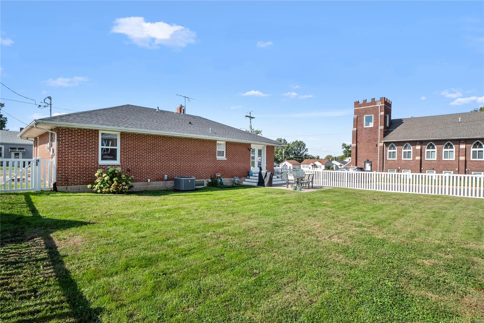 316 South Rapp Avenue Columbia, IL 62236 - Photo 23 of 26 Gallery Image 23