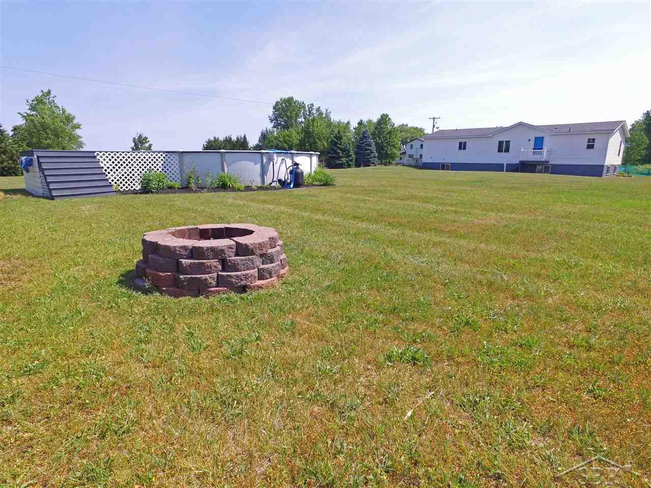 17251 West Ridge Road Oakley, MI 48649 - Photo 8 of 23