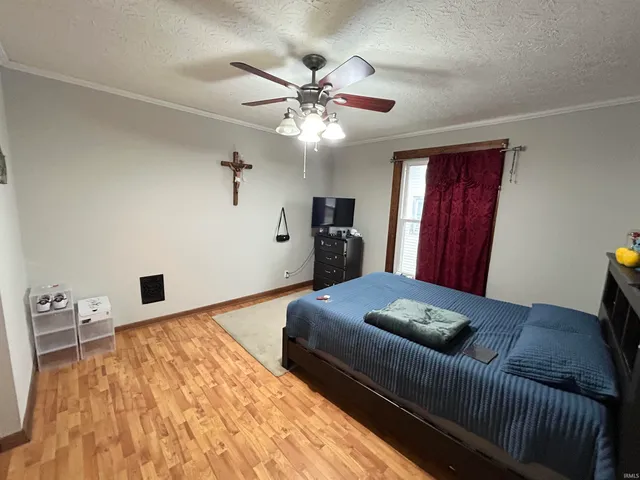 $170,000 | 1214 East Broadway, Logansport, IN 46947