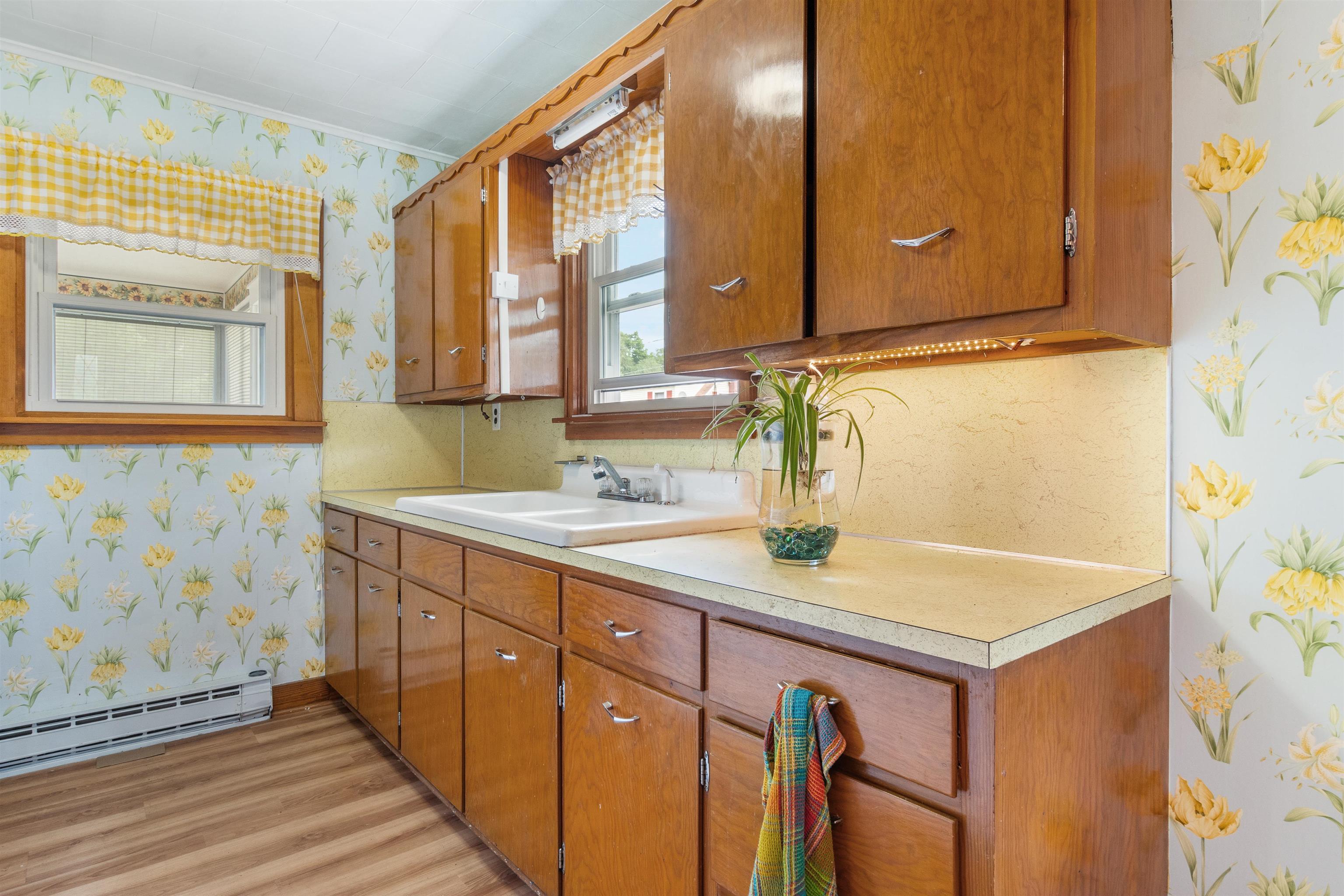 400 Main Street Gorham, NH 03581 - Photo 3 of 39 Gallery Image 3