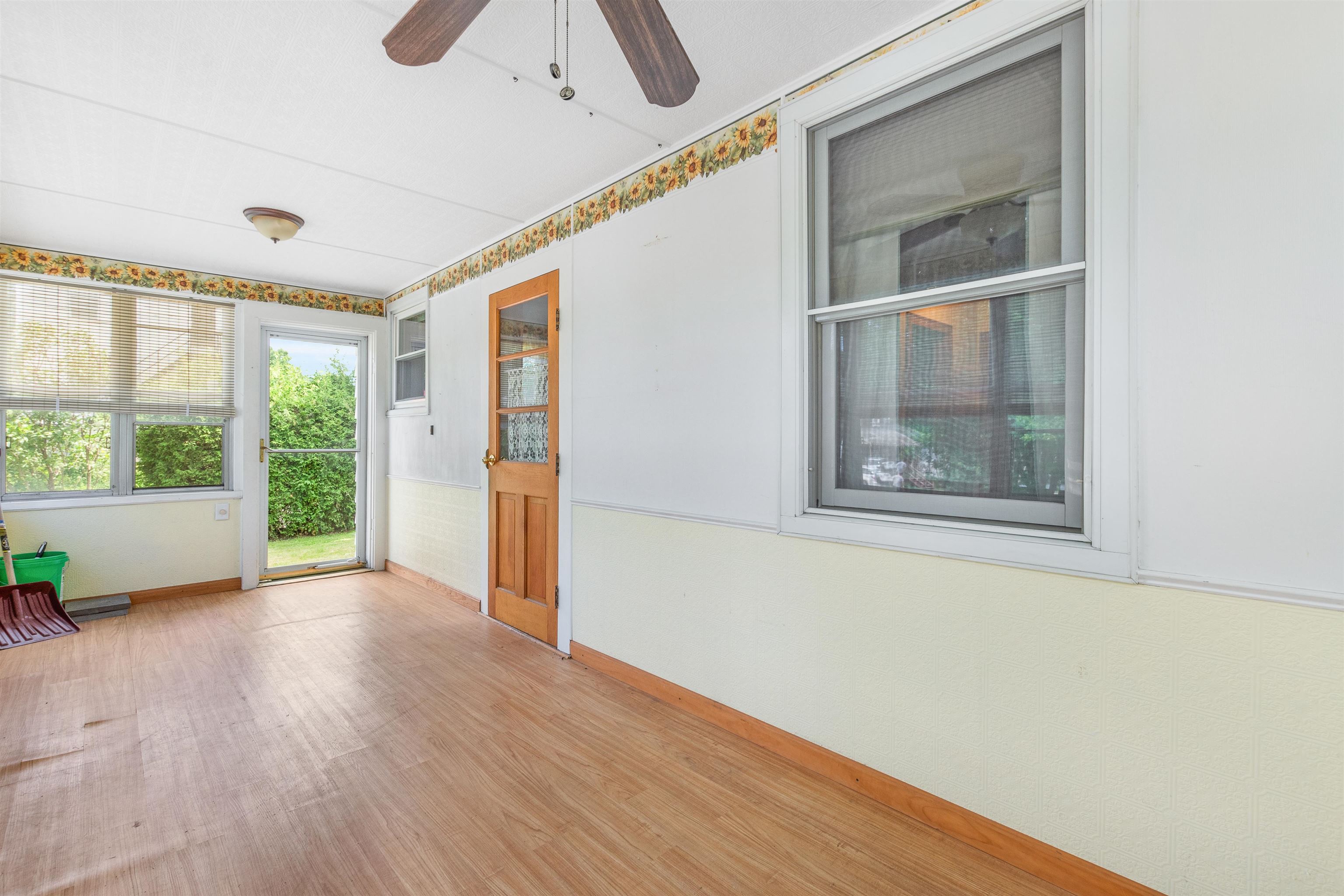 400 Main Street Gorham, NH 03581 - Photo 35 of 39 Gallery Image 35