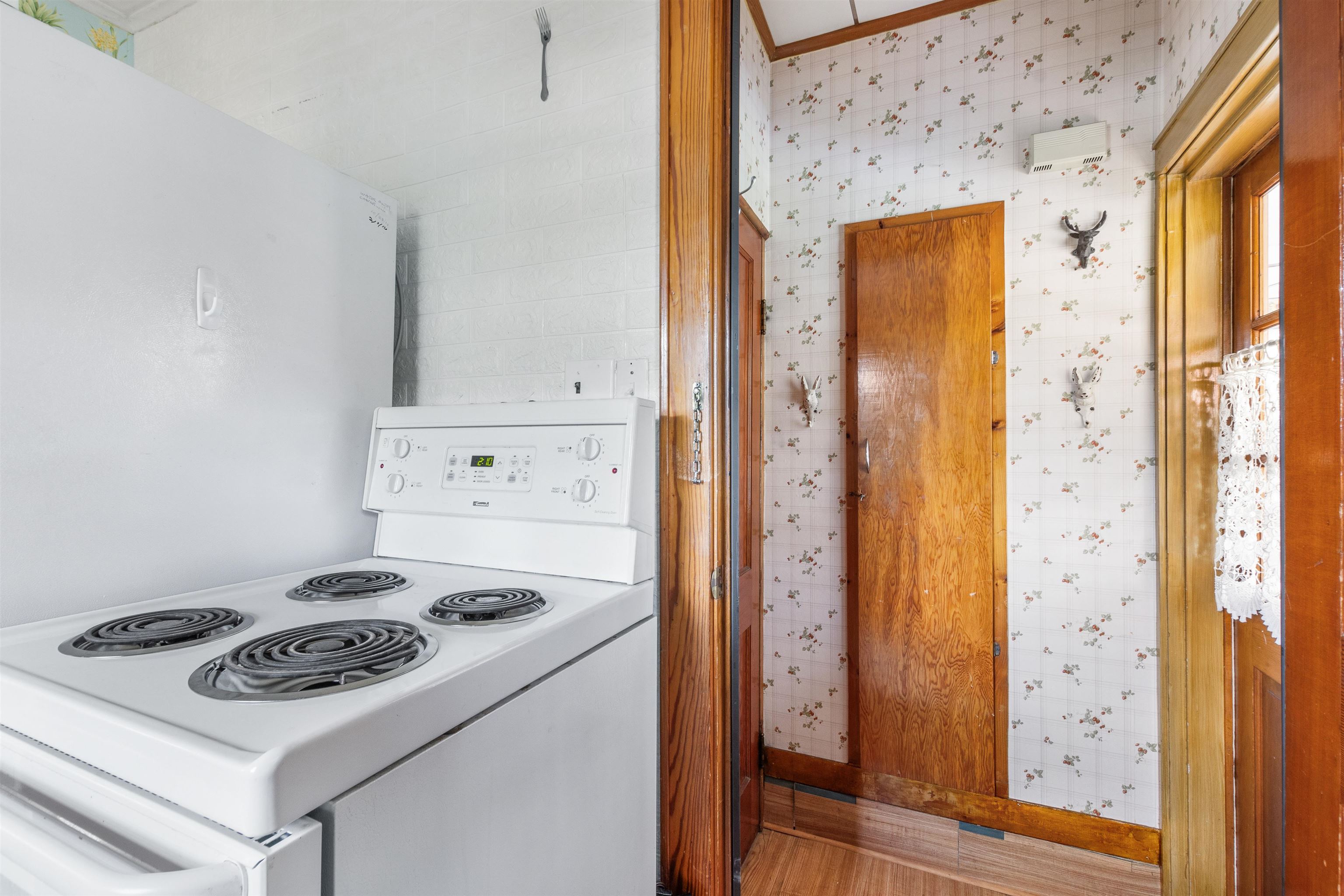 400 Main Street Gorham, NH 03581 - Photo 37 of 39 Gallery Image 37