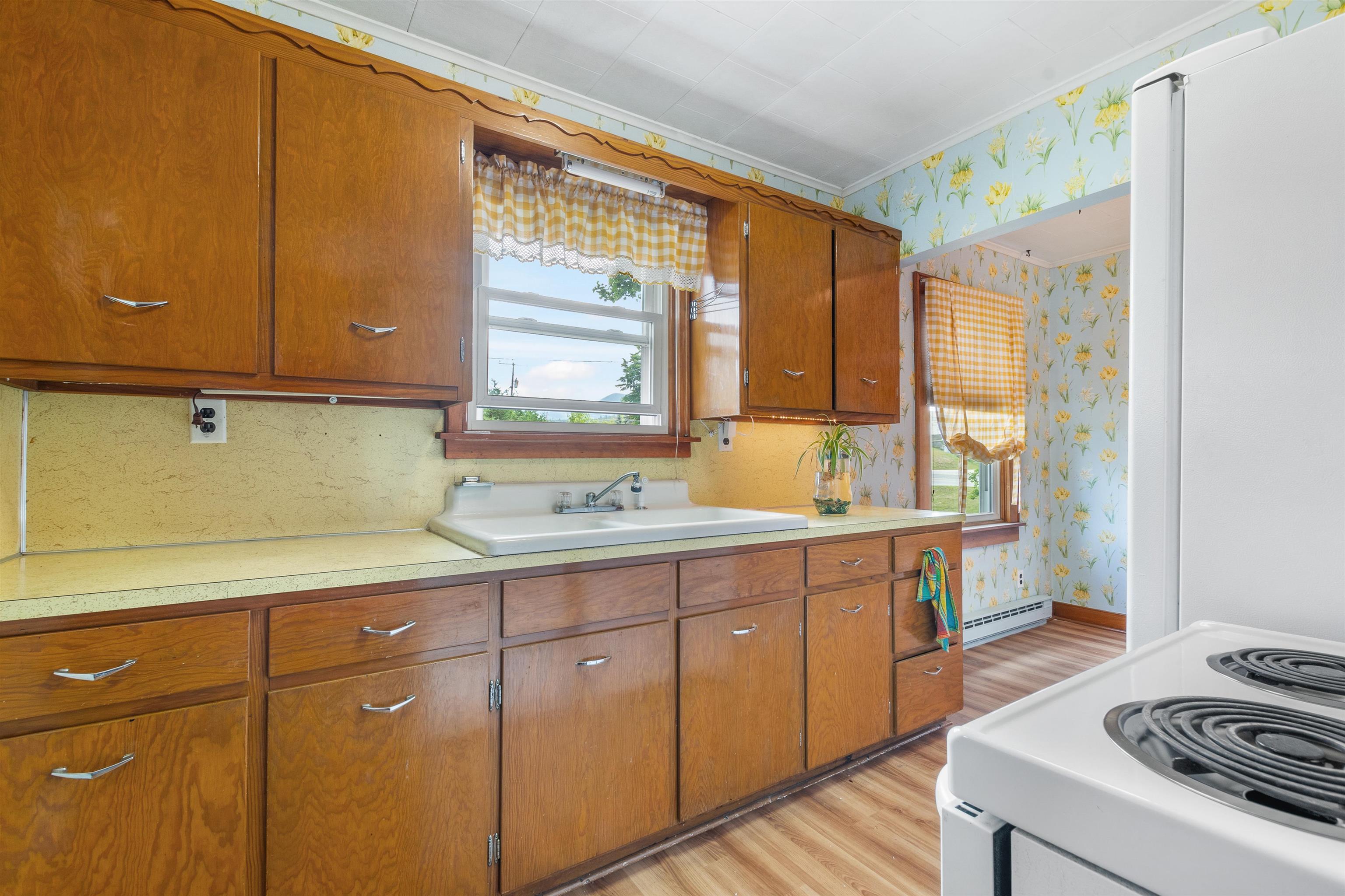 400 Main Street Gorham, NH 03581 - Photo 38 of 39 Gallery Image 38