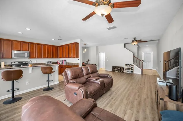 $329,900 | 1474 Hillview Lane, Tarpon Springs, FL 34689