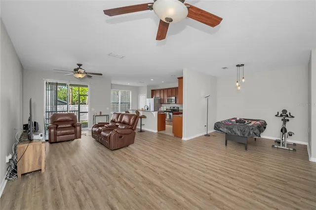 $329,900 | 1474 Hillview Lane, Tarpon Springs, FL 34689