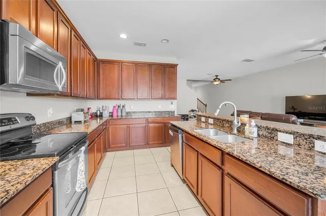 $329,900 | 1474 Hillview Lane, Tarpon Springs, FL 34689