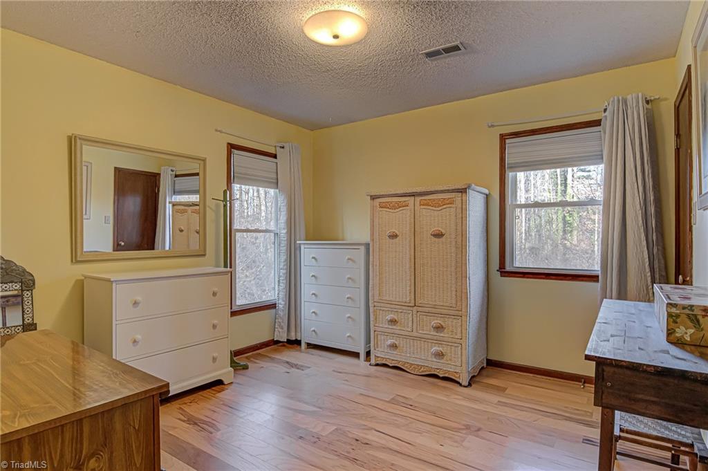 749 Korner Rock Road Kernersville, NC 27284 - Photo 25 of 30