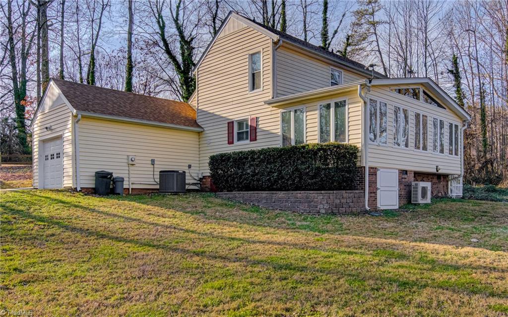 749 Korner Rock Road Kernersville, NC 27284 - Photo 27 of 30