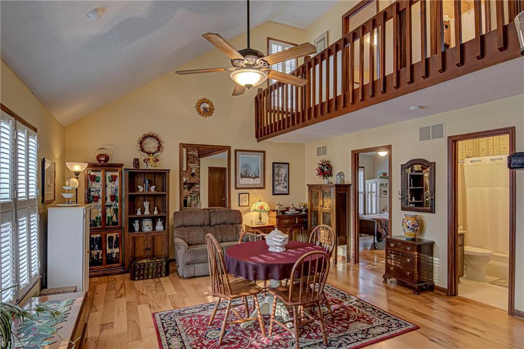 749 Korner Rock Road Kernersville, NC 27284 - Photo 5 of 30