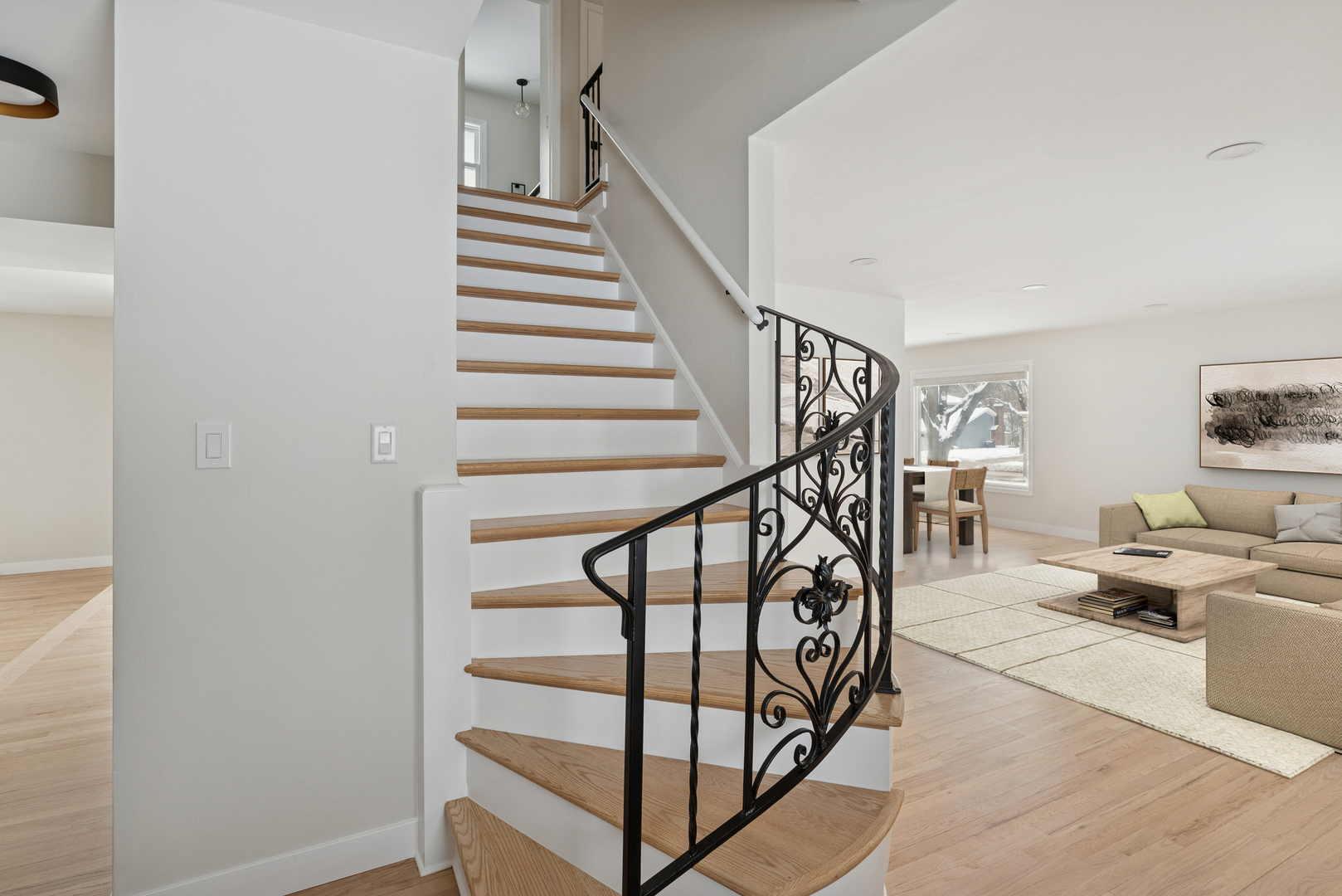 827 South 5th Avenue Libertyville, IL 60048 - Photo 2 of 28