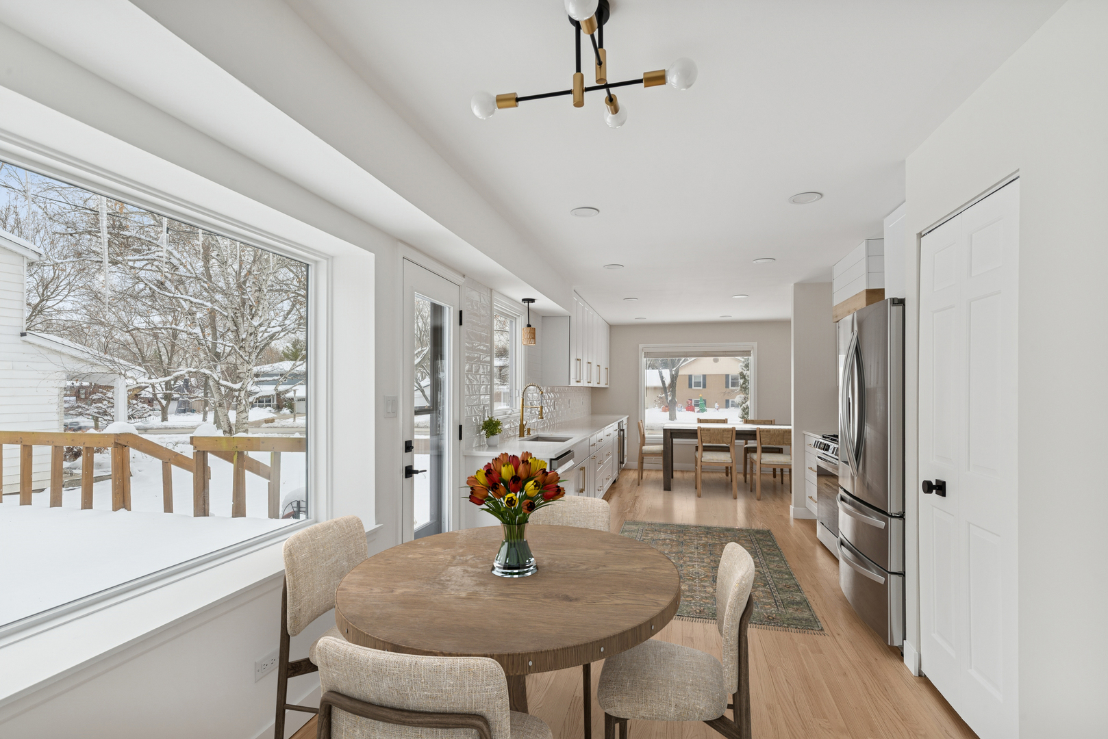 827 South 5th Avenue Libertyville, IL 60048 - Photo 8 of 28