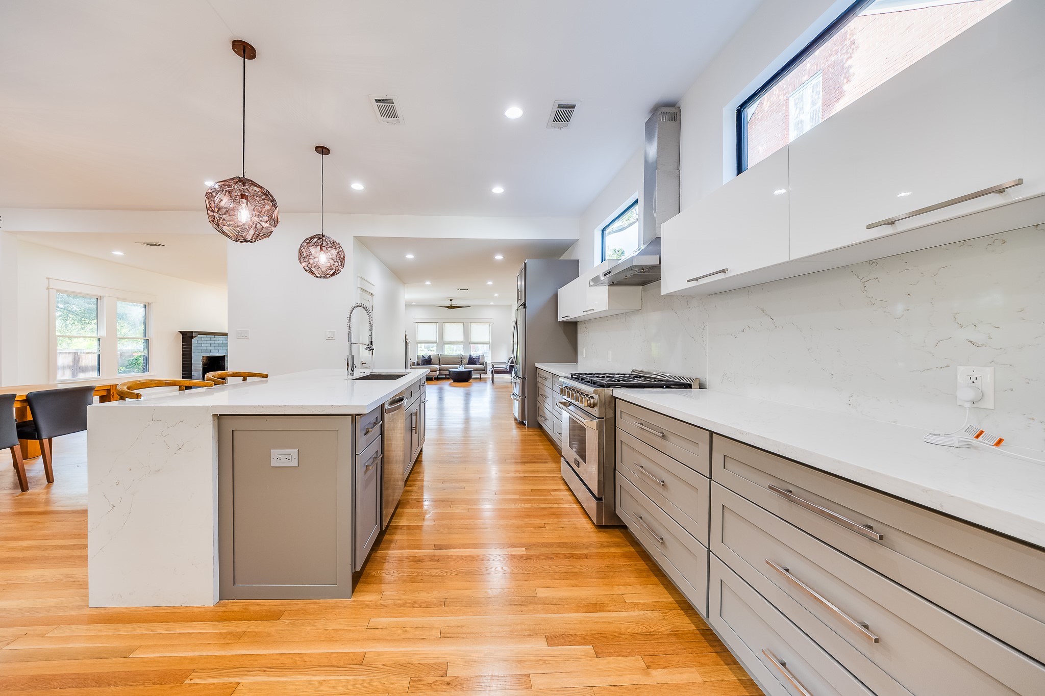 1900 Hawthorne Street Houston, TX 77098 - Photo 10 of 31