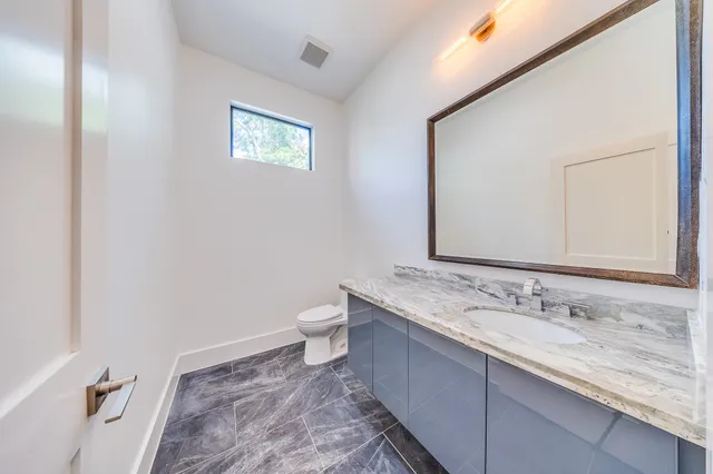 a view of livingroom with hardwood floor and a living room