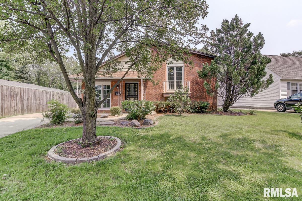 2505 Somerton Road Springfield, IL 62702 - Photo 1 of 28 Gallery Image 1