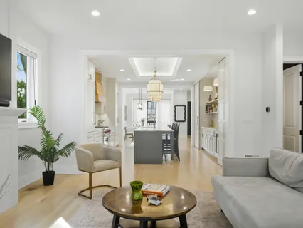 $1,900,000 | 2501 North Sawyer Avenue, Chicago, IL 60647