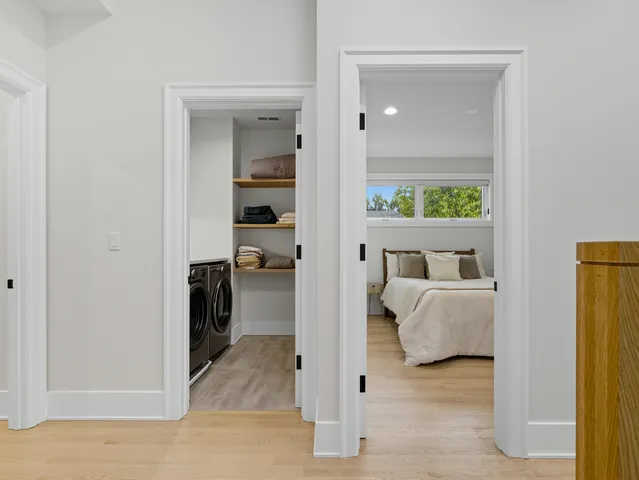 $1,900,000 | 2501 North Sawyer Avenue, Chicago, IL 60647