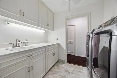 $1,080,000 | 306 Gessner Road, Bunker Hill Village, TX 77024