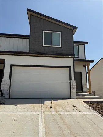 $328,900 | 3321 Northeast 87th Street, Unit 17D, Kansas City, MO 64156