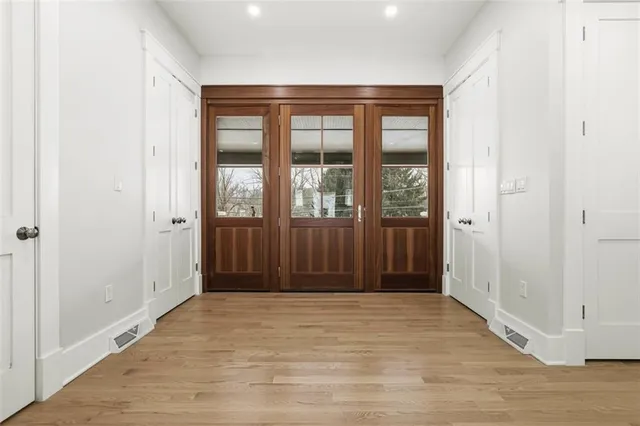 an empty room with window