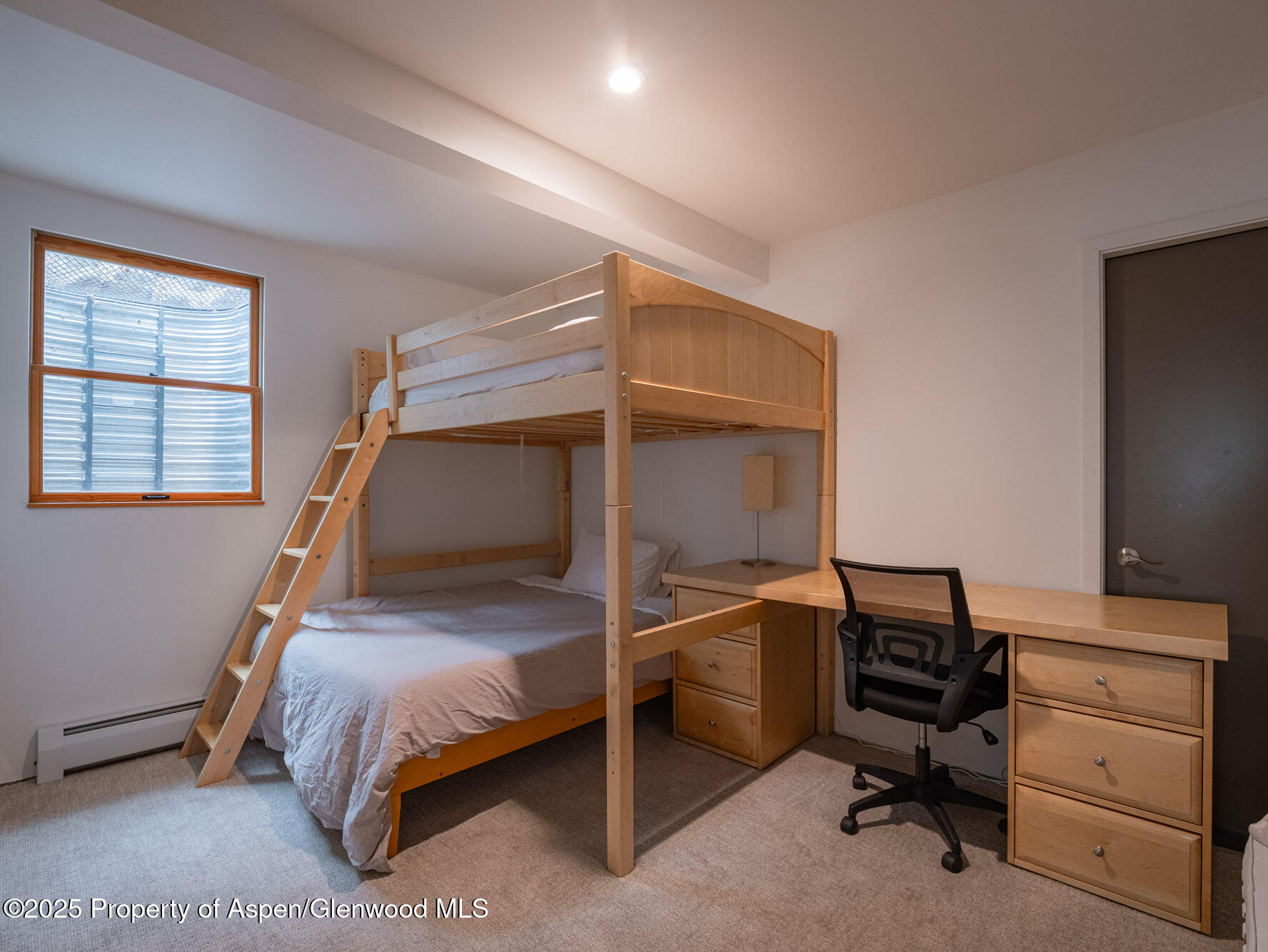 200 East Homestead Drive Basalt, CO 81621 - Photo 24 of 37 Apartment Bunk Room