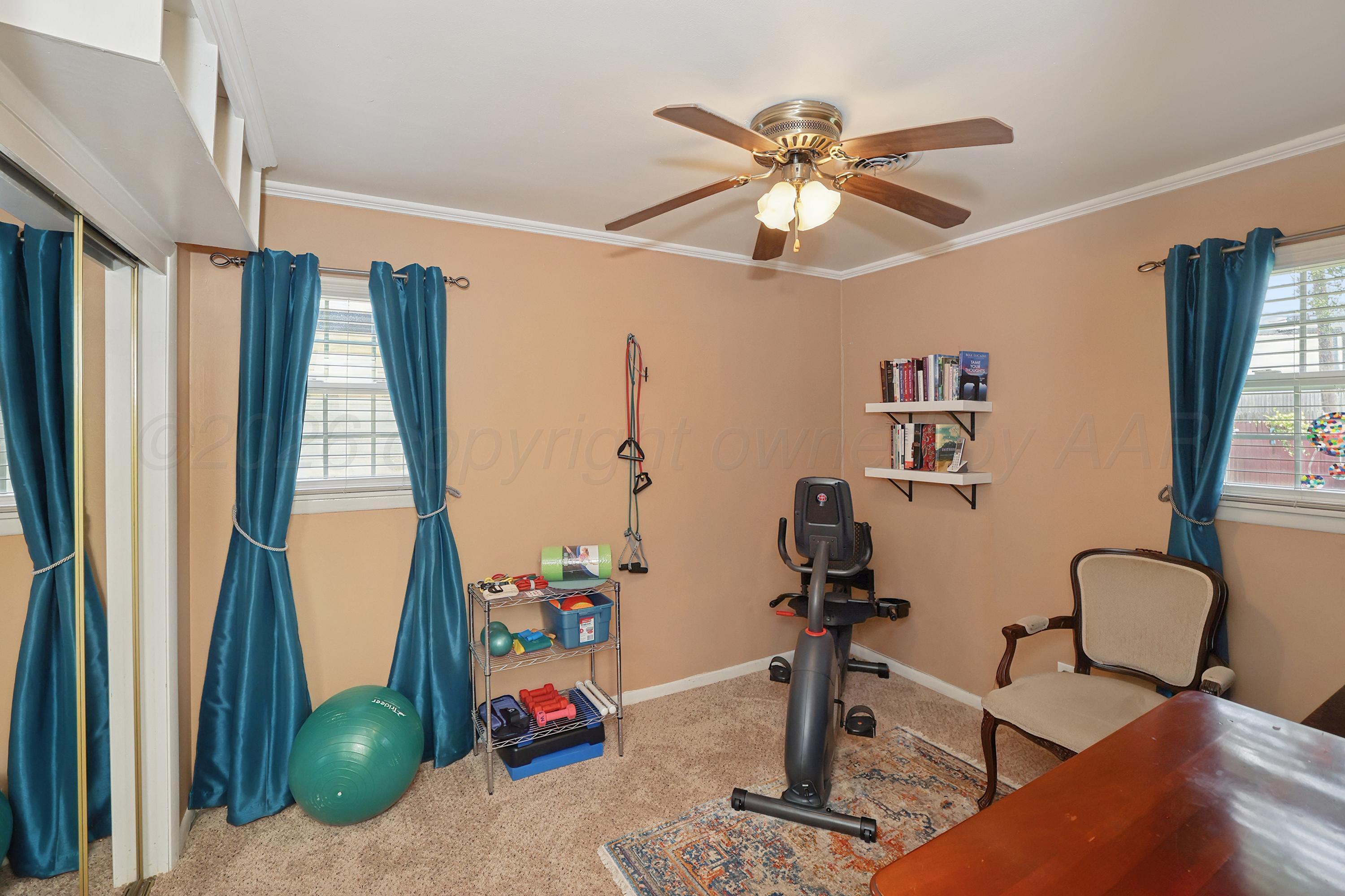 2015 Currie Lane Amarillo, TX 79107 - Photo 6 of 12 13-2nd Bedroom