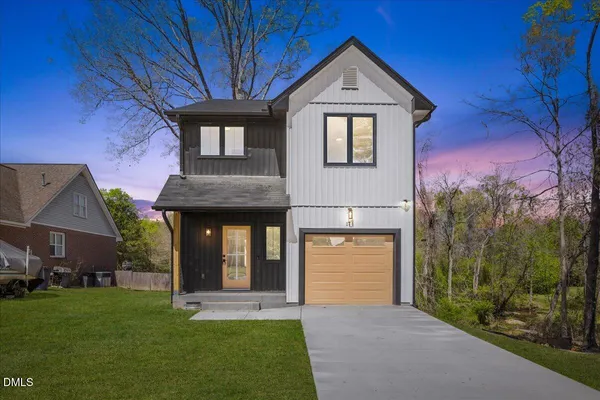 $325,000 | 17 Runneymede Place, Smithfield, NC 27577