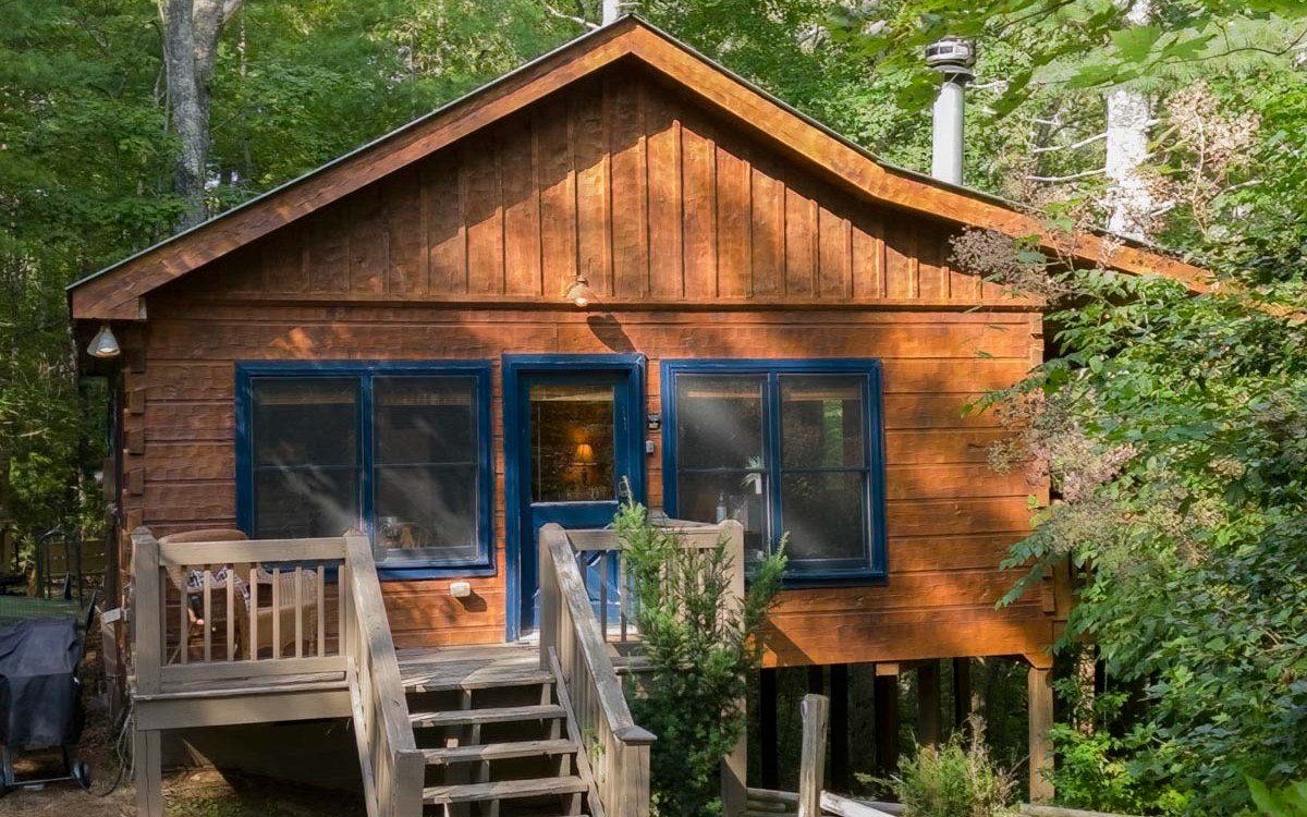 177 Rocky Road Blue Ridge, GA 30513 - Photo 1 of 26 Main View
