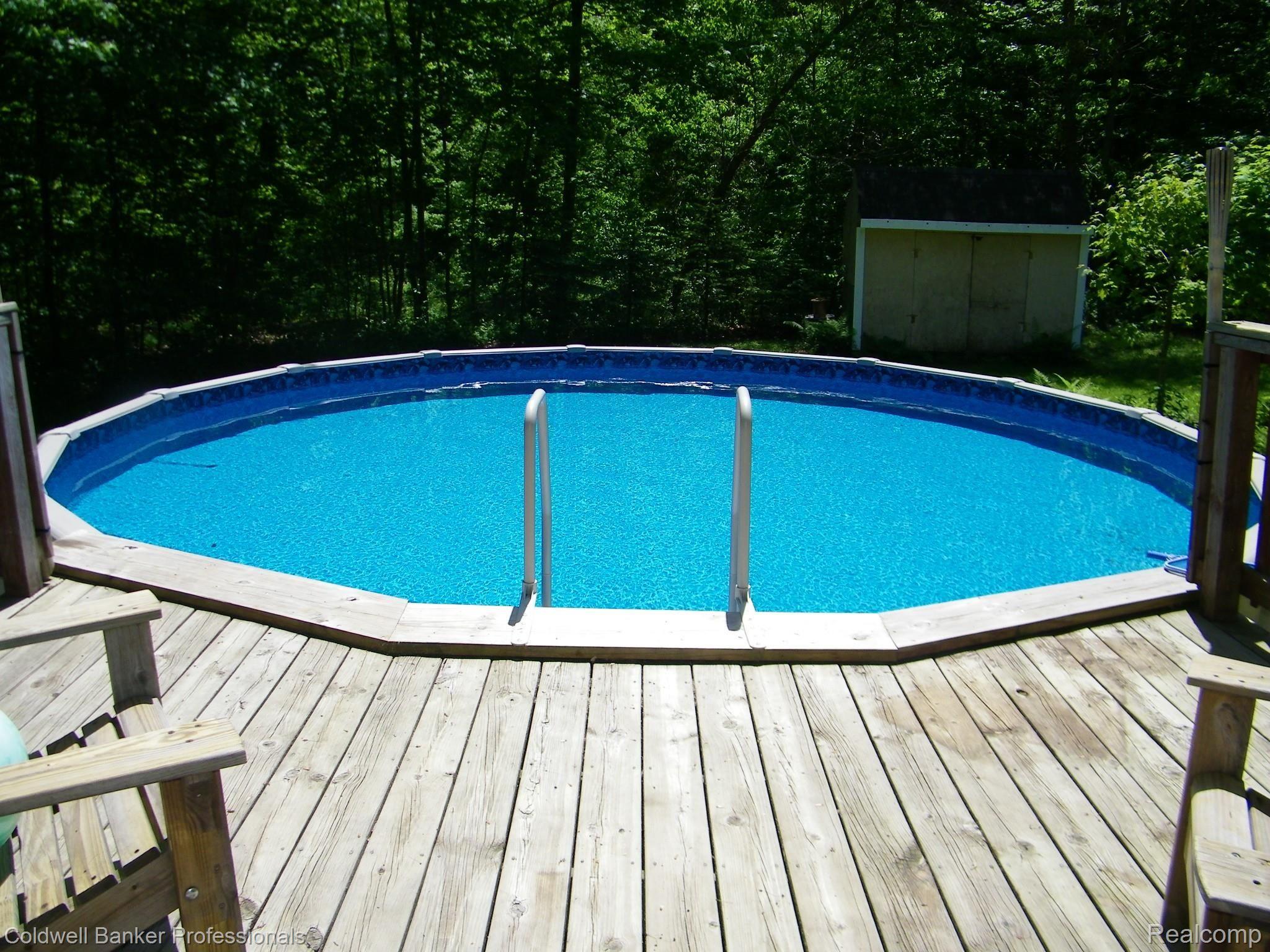 3786 Kings Mill Road North Branch, MI 48461 - Photo 40 of 46 102_0311.jpg
