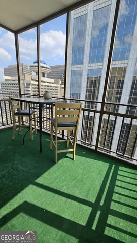 $217,500 | 300 West Peachtree Street Northwest, Unit 22N, Atlanta, GA 30308