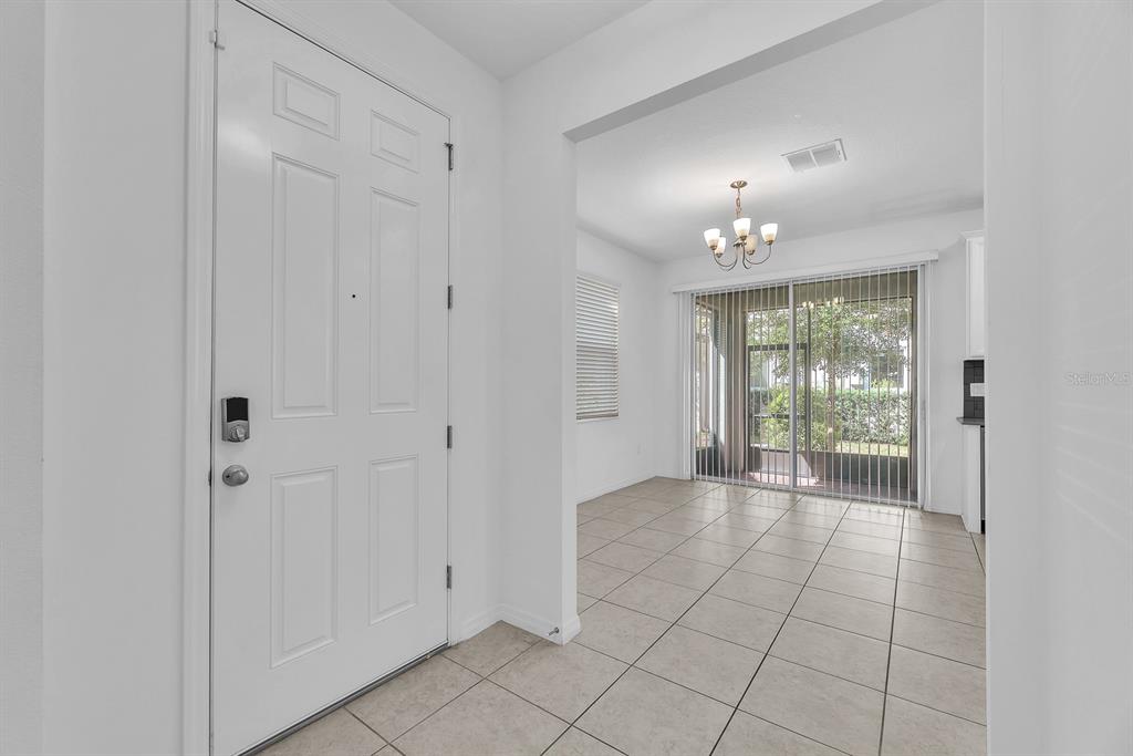 5741 Spotted Harrier Way Lithia, FL 33547 - Photo 11 of 25