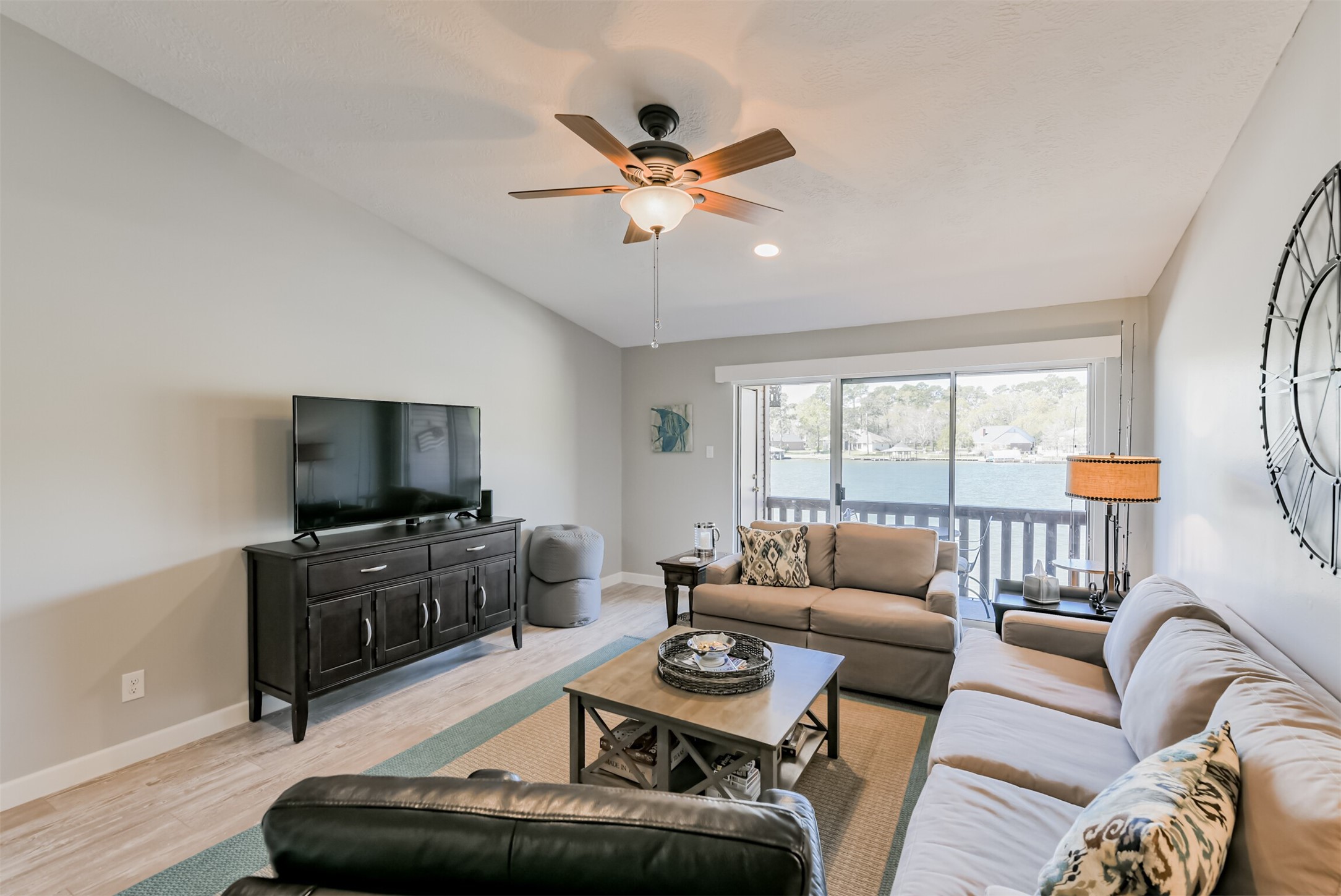 801 River Road, Unit 106F Montgomery, TX 77356 - Photo 3 of 39 Must see in person...