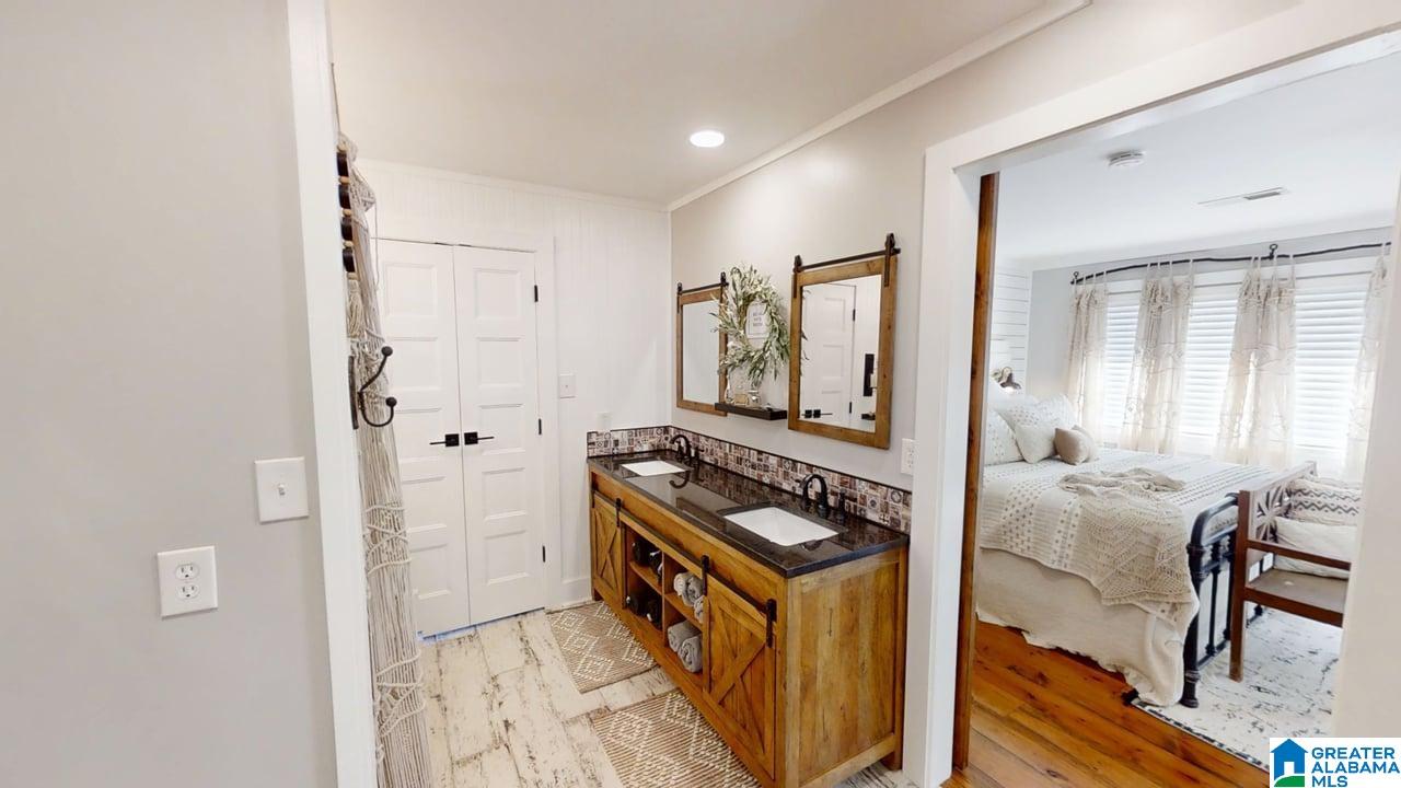900 Shades Cliff Road Jasper, AL 35504 - Photo 43 of 60
