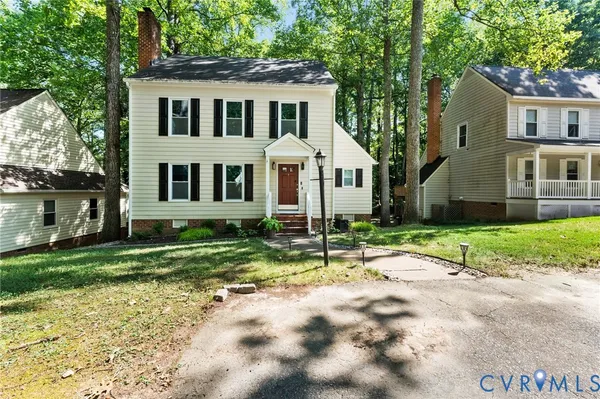 $365,000 | 5605 Chatmoss Road, Midlothian, VA 23112