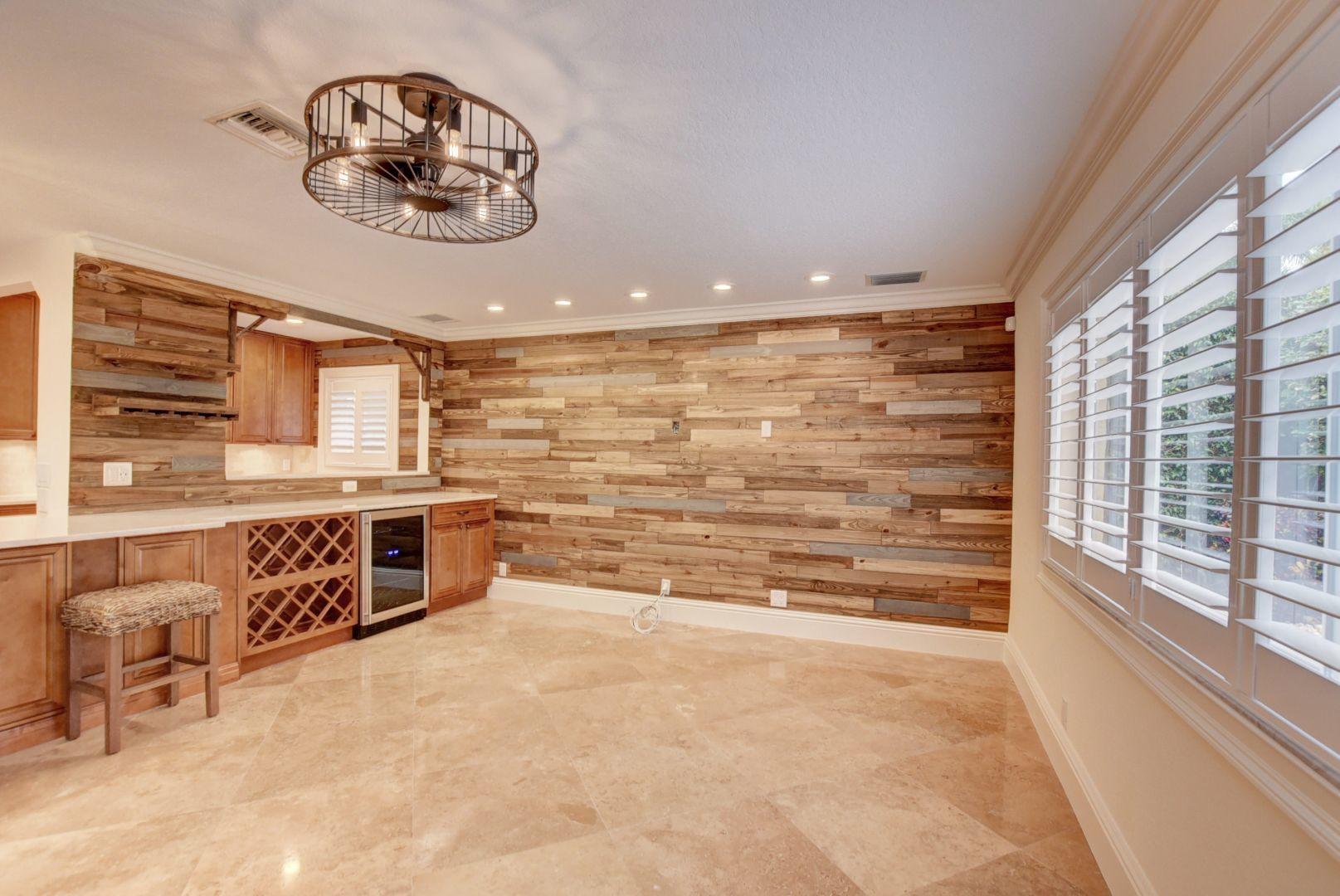 327 Seneca Lane Boca Raton, FL 33487 - Photo 9 of 48 28_ebf_0056and4more