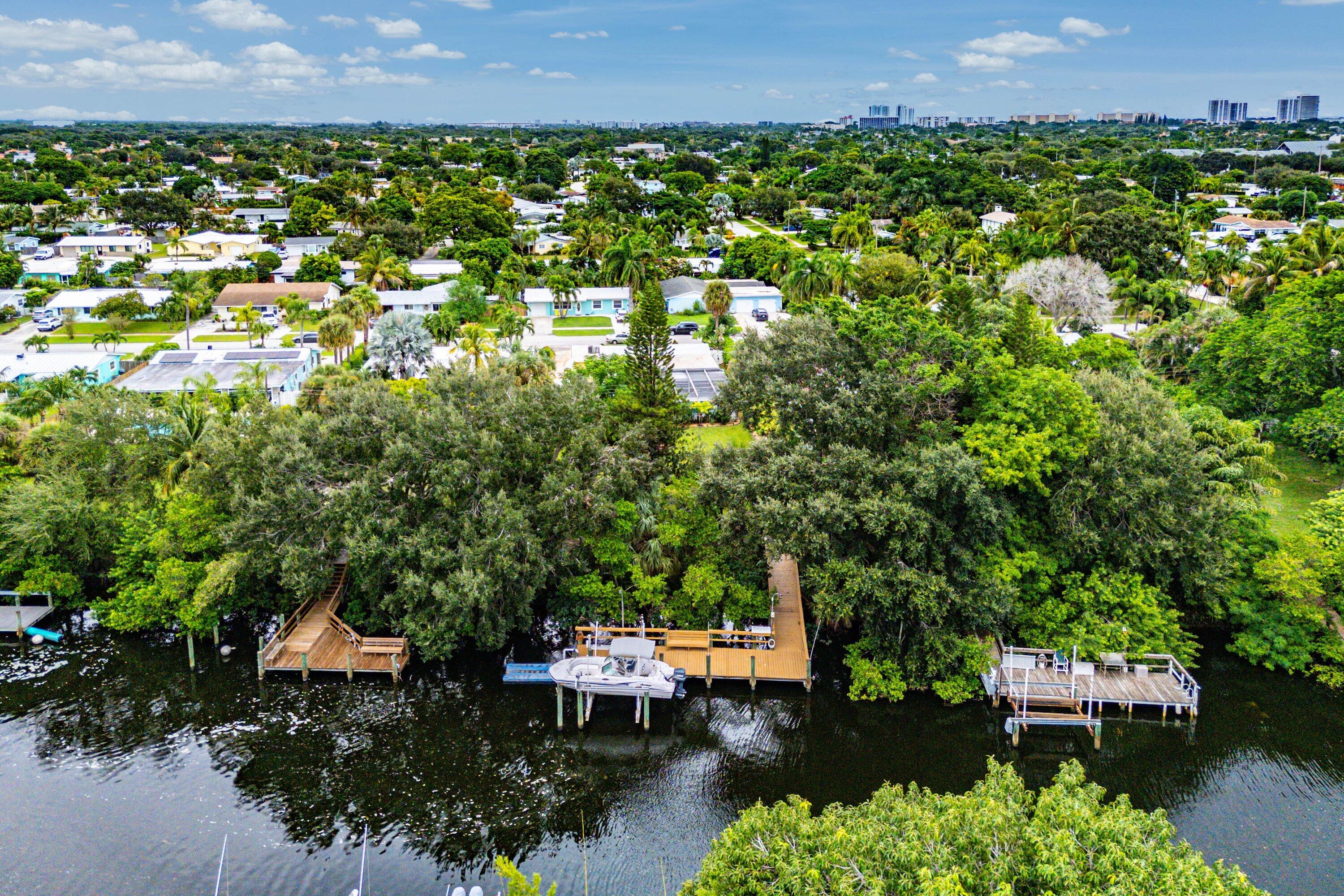 949 Laurel Road North Palm Beach, FL 33408 - Photo 48 of 53 Aerial of Dock