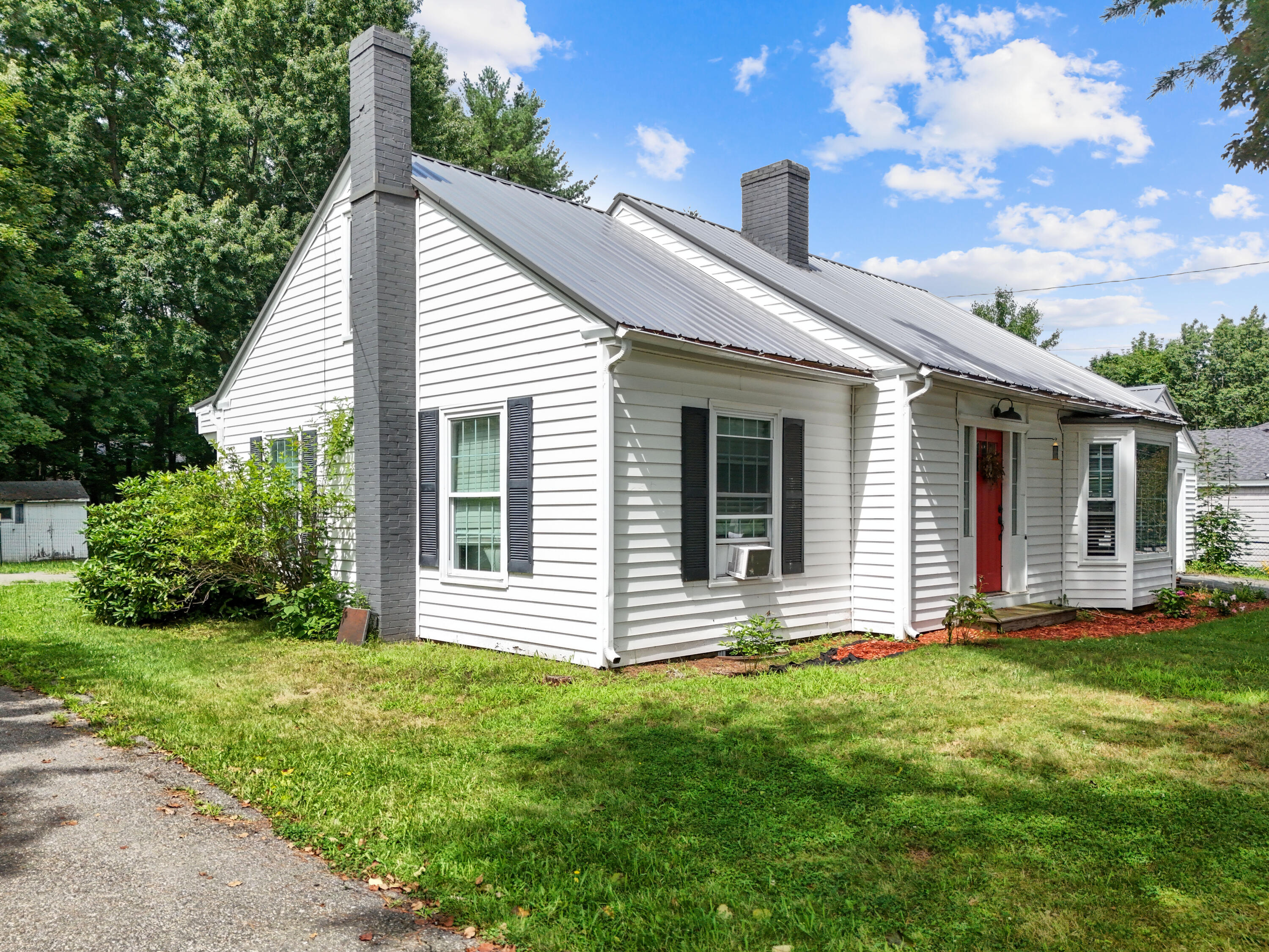 148 1st Rangeway Waterville, ME 04901 - Photo 3 of 30 Side View