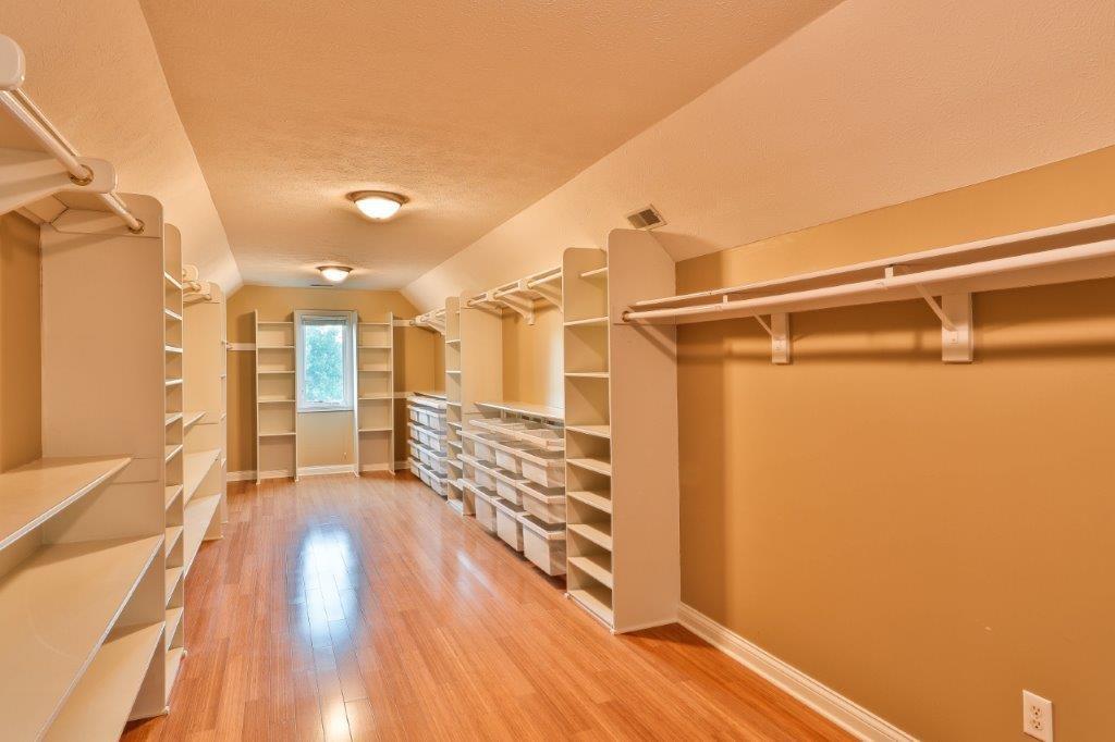 12173 Bridgewater Road Indianapolis, IN 46256 - Photo 21 of 33 Gallery Image 21
