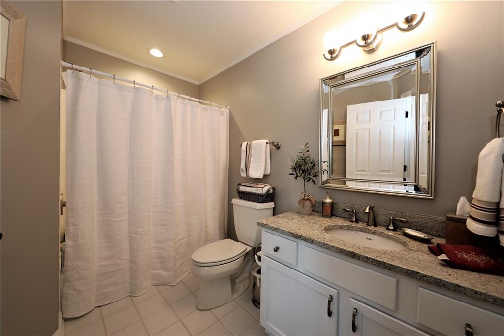12173 Bridgewater Road Indianapolis, IN 46256 - Photo 24 of 33 Gallery Image 24