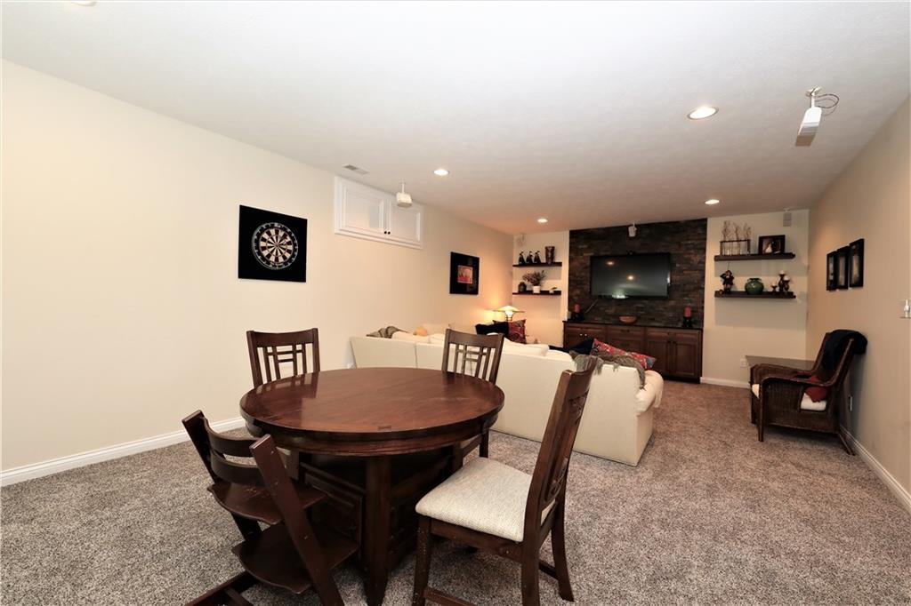 12173 Bridgewater Road Indianapolis, IN 46256 - Photo 28 of 33 Gallery Image 28