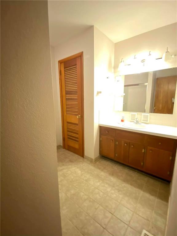 741 Reda Road Indianapolis, IN 46227 - Photo 22 of 25 Gallery Image 22